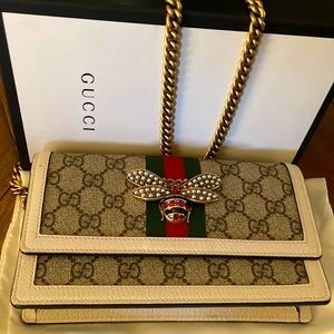 Gucci authentic shoulder bag